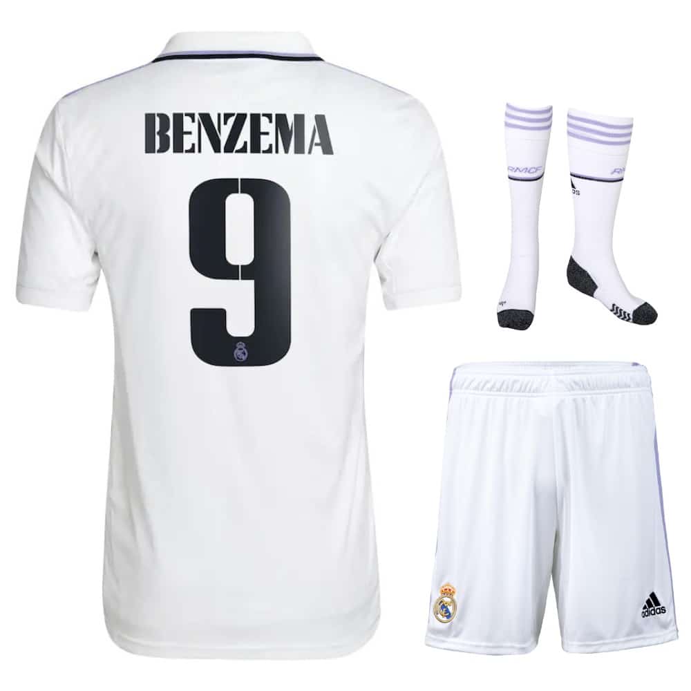 maillot-enfant-benzema-real-madrid-domicile-2022-23-1