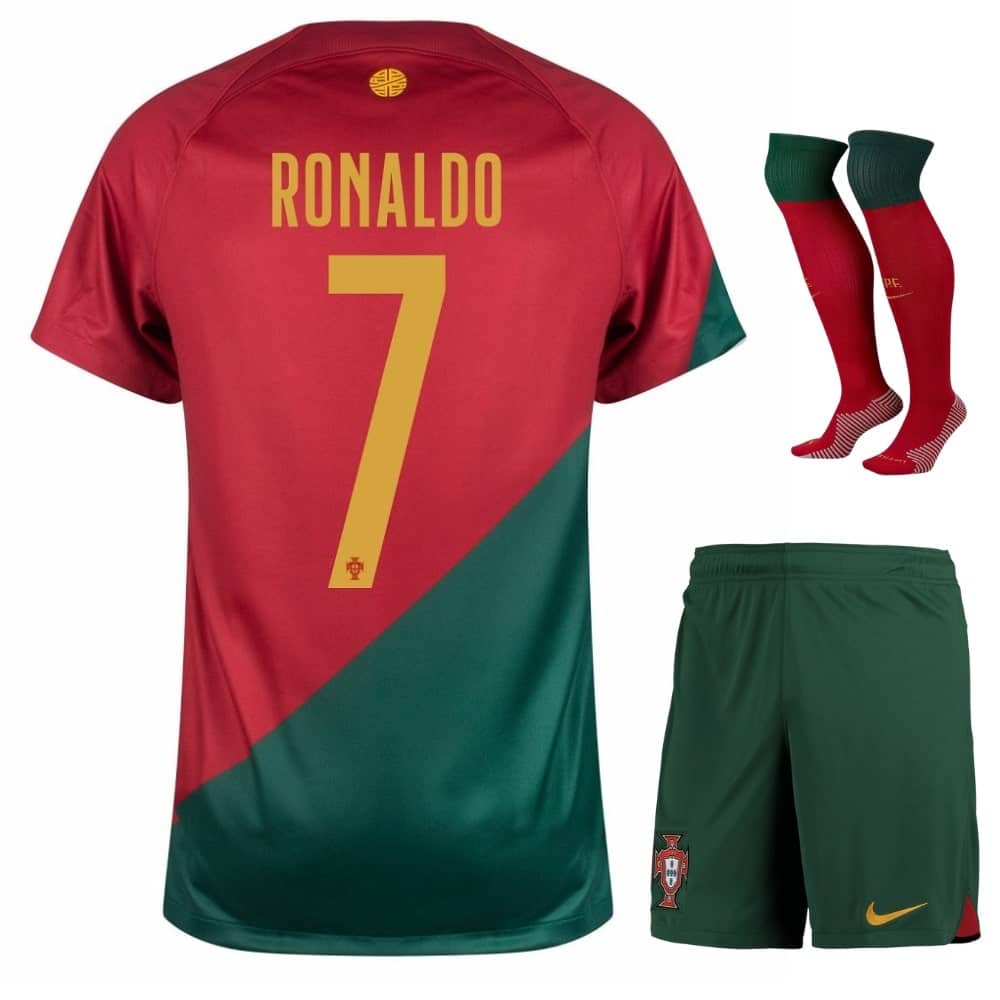 maillot-enfant-portugal-domicile-coupe-du-monde-2022-ronaldo-01